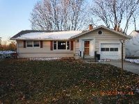 1703 Glenmar Dr, Lancaster, OH 43130 