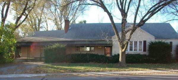 131 N Maple Ave, Fairborn, OH 45324 