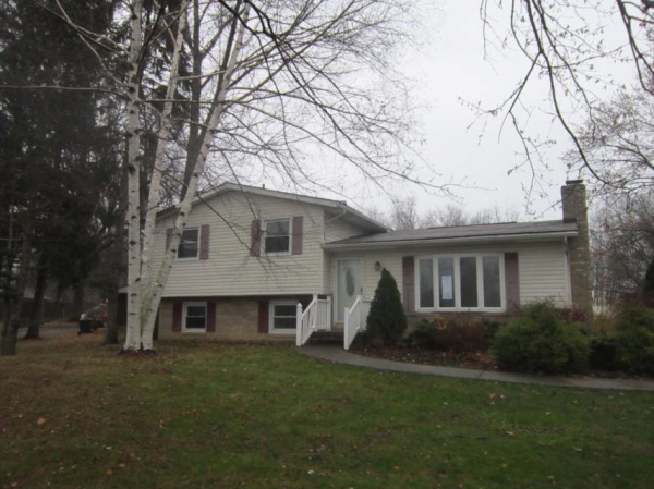 1153 S Munroe Rd, Tallmadge, OH 44278 