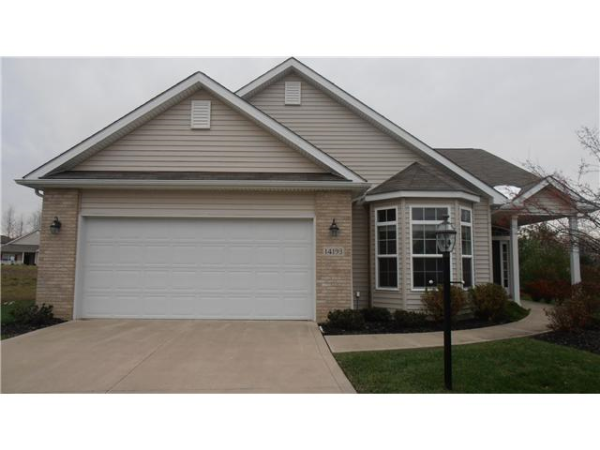 14193 Pinebrook Oval, Strongsville, OH 44136 