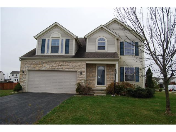 227 Purple Finch Loop, Pataskala, OH 43062 