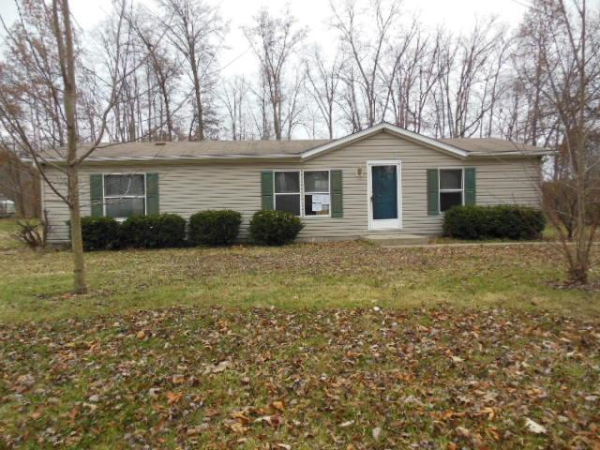 1879 S Woodland Dr, Fayetteville, OH 45118 