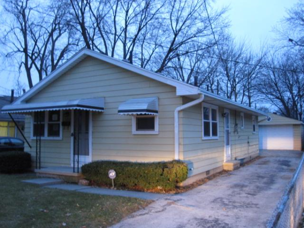 1331 Bensch Dr, Toledo, OH 43614 