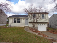 5037 Piccadilly St SW, Canton, OH 44706 