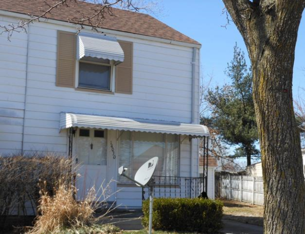 14030 Cayuga Ct, Cleveland, OH 44111 