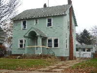 835 Woodsdale Ave, Toledo, OH 43609 