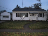 2008 Sherman St, Sandusky, OH 44870 
