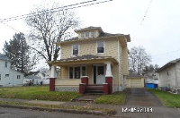 46 24th St NW, Barberton, OH 44203 