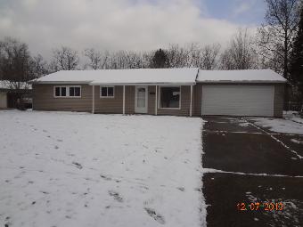 24605 Uppingham Road, Bedford Heights, OH 44146 