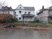 53 Bond St, Dayton, OH 45405 