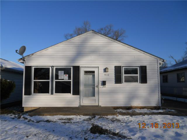 910 Foster Ave, Hamilton, OH 45015 