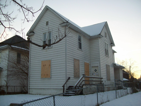 401 Whitethorne Ave, Columbus, OH 43223 