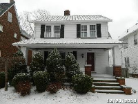 18024 Hillgrove Ave, Cleveland, OH 44119 
