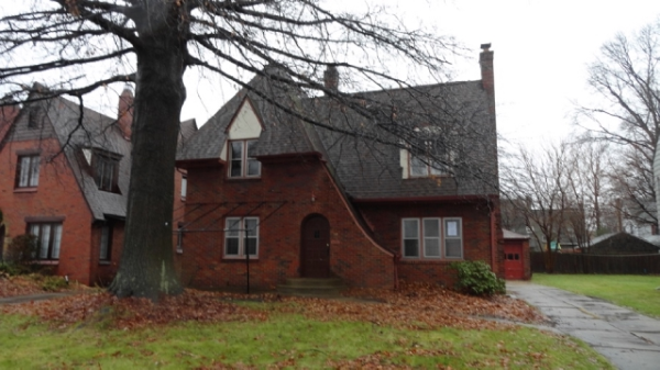 30 Fairlawn Ave, Boardman, OH 44512 