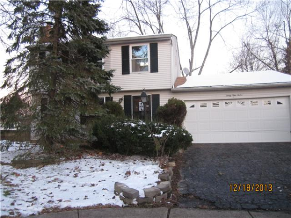 2912 Silverton Ct, Columbus, OH 43232 