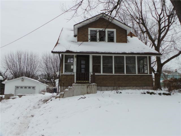 555 Mohawk Avenue, Akron, OH 44305 