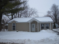 716 Sackett St, Maumee, OH 43537 