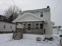 578 Essex St, Akron, OH 44306 