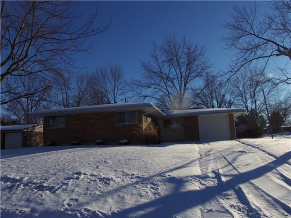 238 Bellaire Dr, Fairborn, OH 45324 