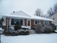 796 E 240th St, Euclid, OH 44123 