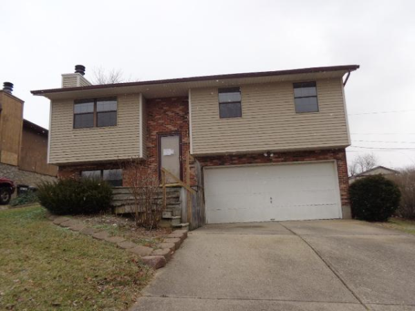 2513 Brookfield Dr, Middletown, OH 45044 