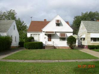 5058 Erwin St, Maple Heights, OH 44137 