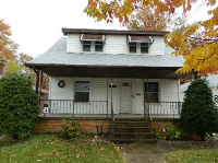 2406 N  Ave, Parma, OH 44134 