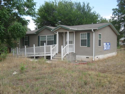 407 W LOCUST AVE, Sayre, OK 73662 