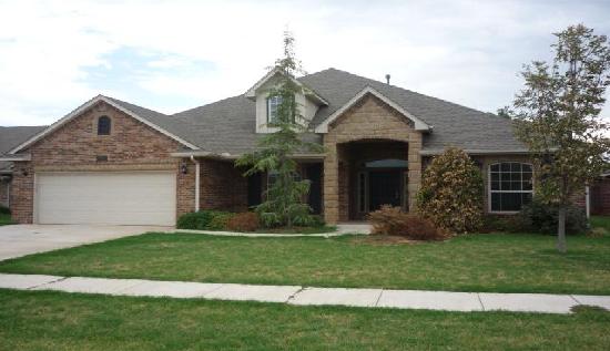 -1013 Renita Way, Moore, OK 73160 