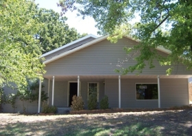 130 N MONROE ST, ADA, OK 74820 
