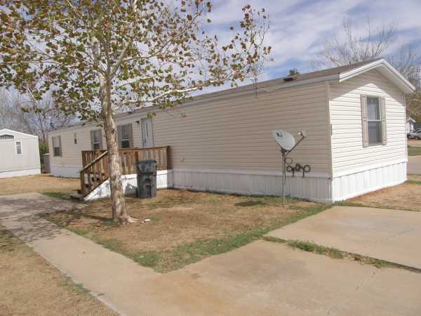 601 NE Flower Mound Lot #113, Lawton, OK 73507 