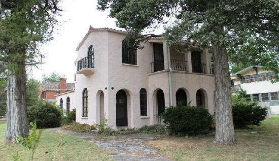 203 C Street Nw, Miami, OK 74354 