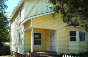 214 N 17TH STREET, COLLINSVILLE, OK 74021 