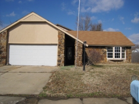 1000 W MADISON AVE, BROKEN ARRO, OK 74012 