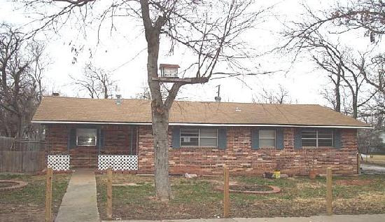 811 East Apache, Norman, OK 73071 
