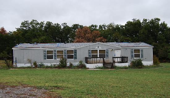 103 Amberwood Ct, Mcloud, OK 74851 