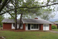 1733 Salisbury St, Ardmore, OK 73401 