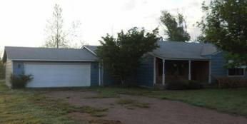 402 North E Street, Olustee, OK 73560 