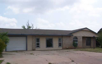 520 SW 70th St, Lawton, OK 73505 