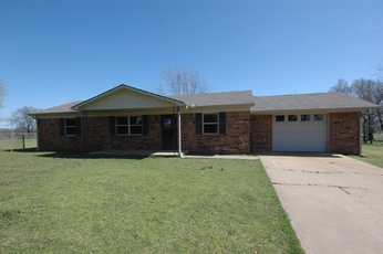 22231 Fairview Rd, Spiro, OK 74959 