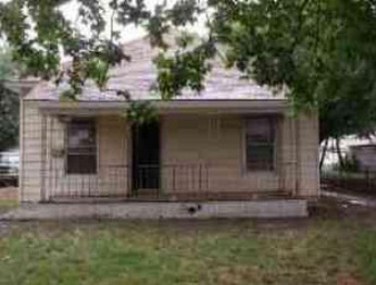 1318 W James Ave, Enid, OK 73703 
