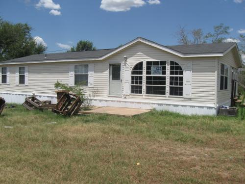 501 EAST BLAKELY, Rush Springs, OK 73082 