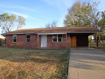 1516 S Fallin Ave, Hominy, OK 74035 