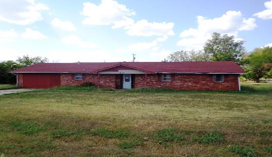 4401 Coltrane Place, Oklahoma City, OK 73121 