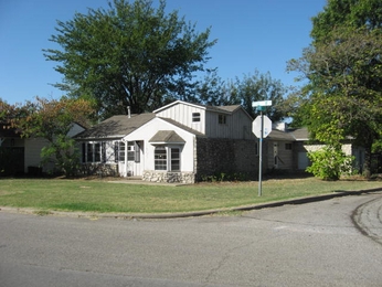 1805 S Armstrong Ave, Bartlesville, OK 74003 