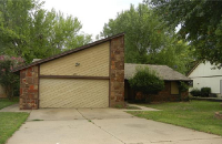 6905 S Ash Pl, Broken Arrow, OK 74011 
