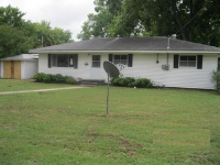 300 E Vine Ave, Sallisaw, OK 74955 