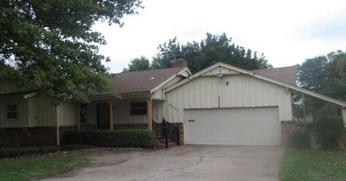 6007 S Country Club Dr, Oklahoma City, OK 73159 