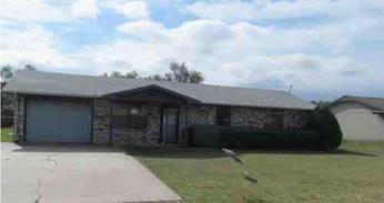 811 W Chickasaw Lane, Stillwater, OK 74075 