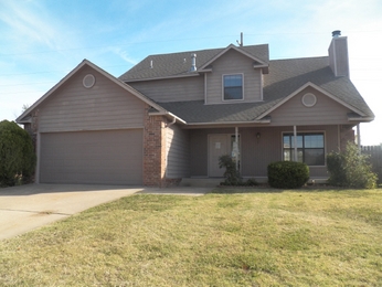 14215 S Poplar Pl, Glenpool, OK 74033 